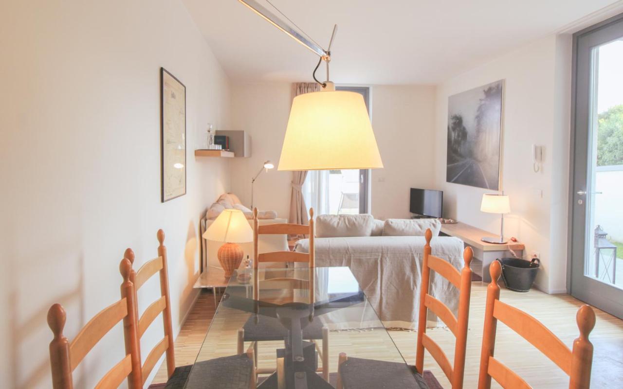 Residenza I Melograni - Suite โดมาโซ ภายนอก รูปภาพ