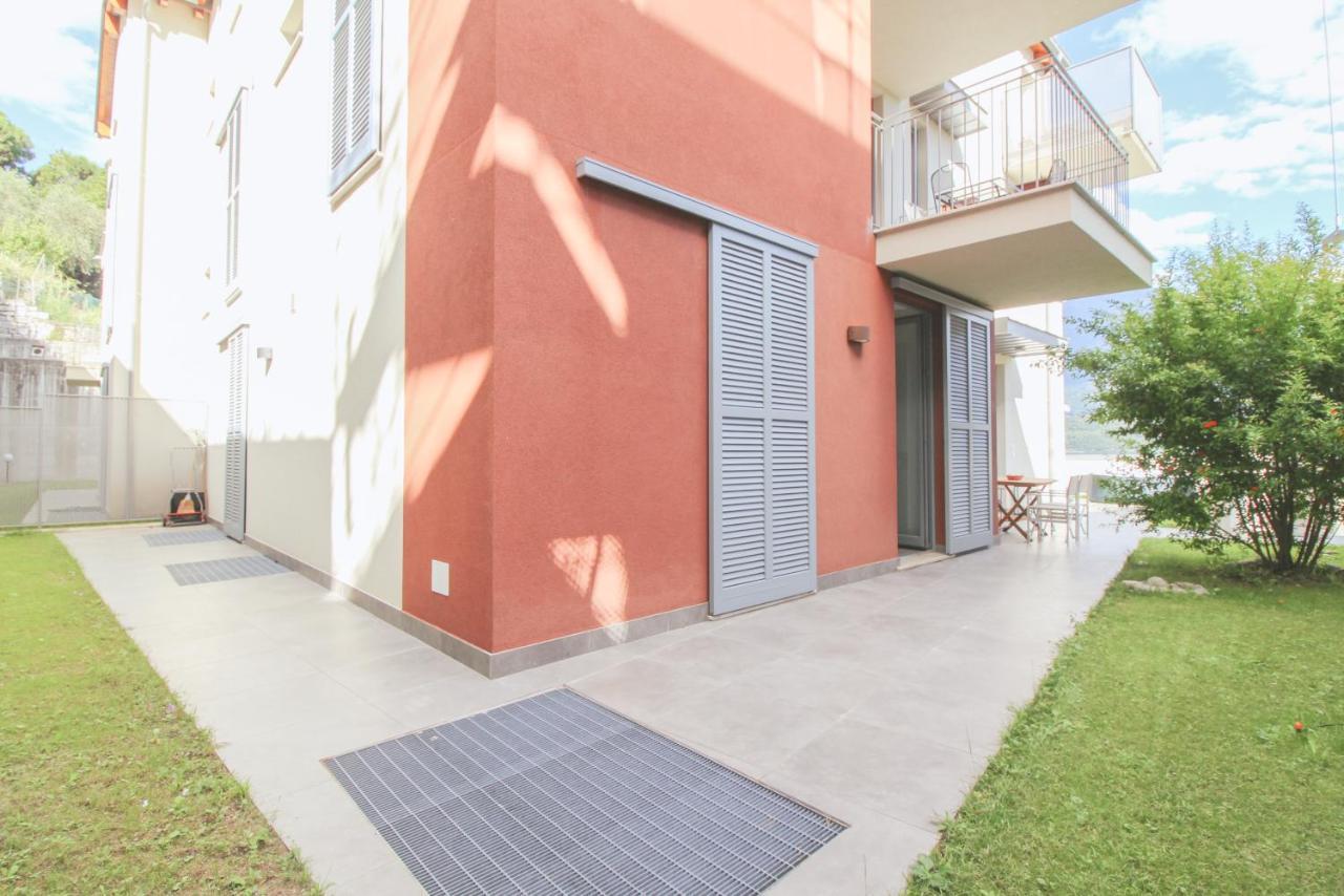Residenza I Melograni - Suite โดมาโซ ภายนอก รูปภาพ