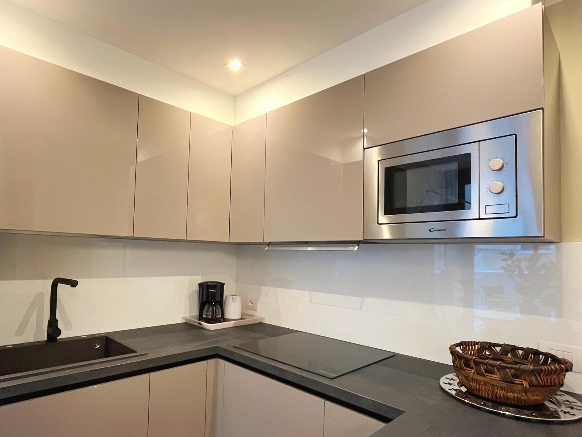 Residenza I Melograni - Suite โดมาโซ ภายนอก รูปภาพ